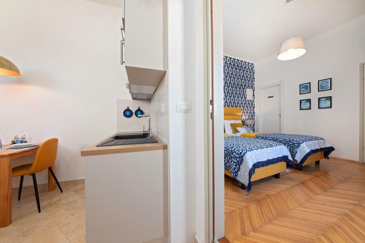 Appartement Arena *
